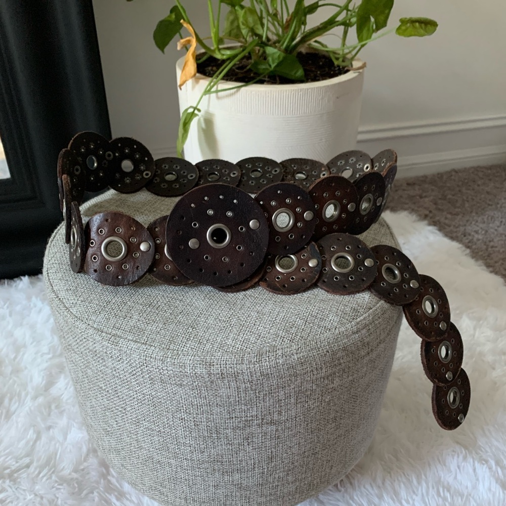 American Eagle belt